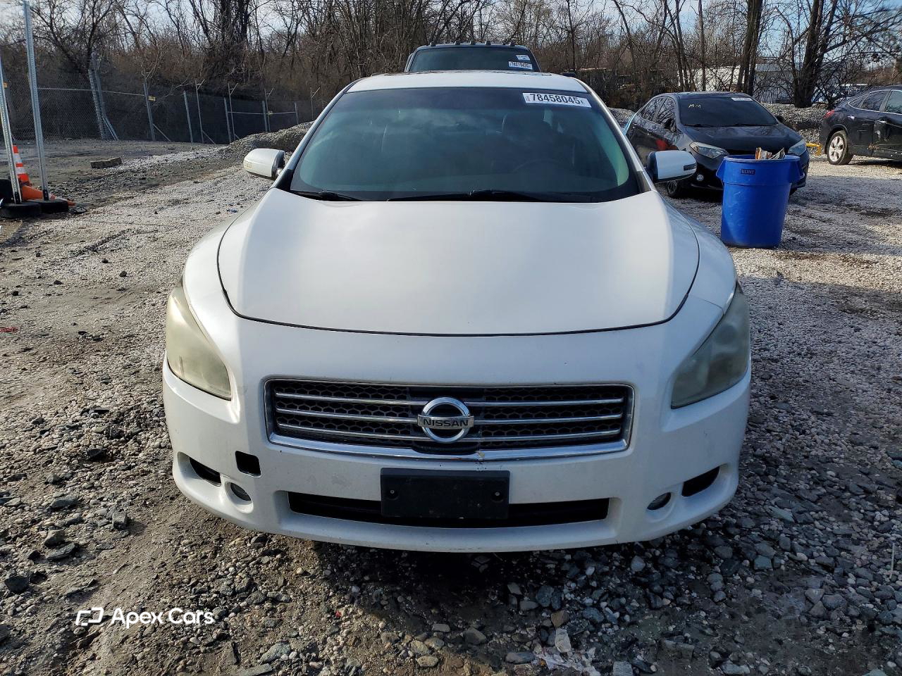 Nissan Maxima 2011