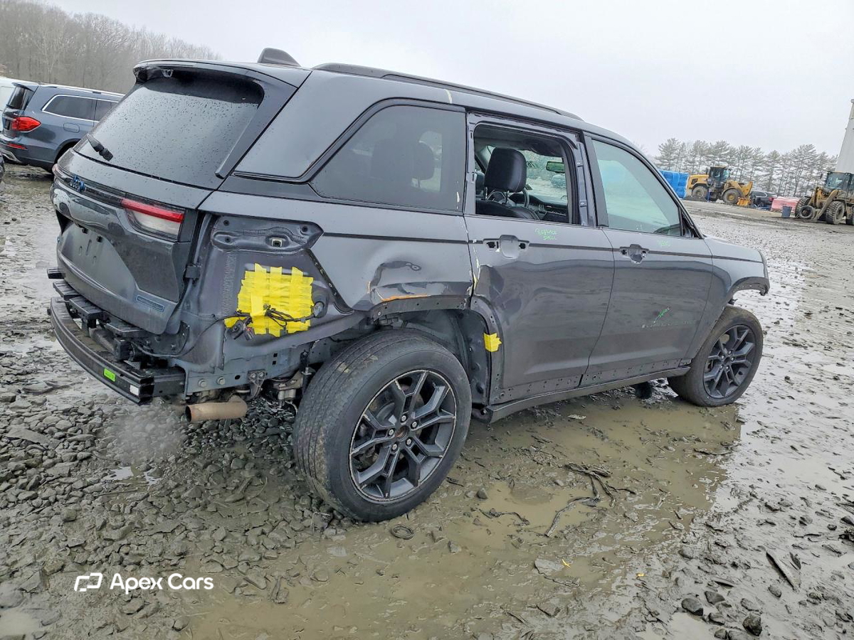 Jeep Cherokee 2023