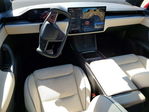 Tesla Model X 2023