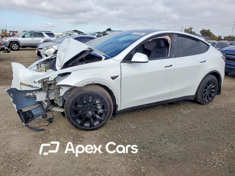 Tesla Model Y 2024 - Image 1 of 13