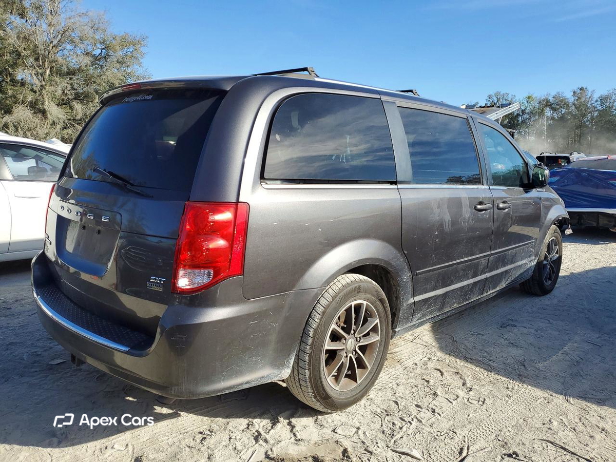 Dodge Caravan 2017