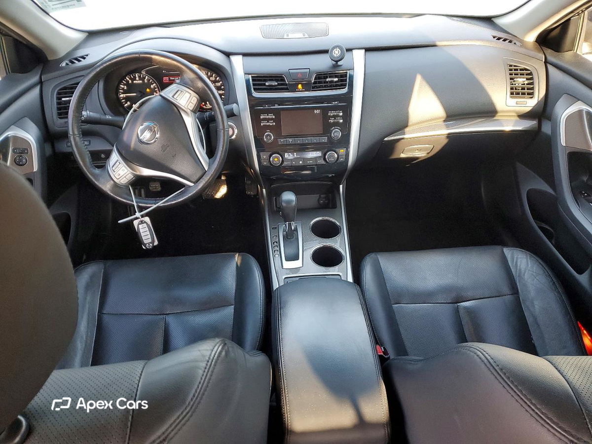 Nissan Altima 2015