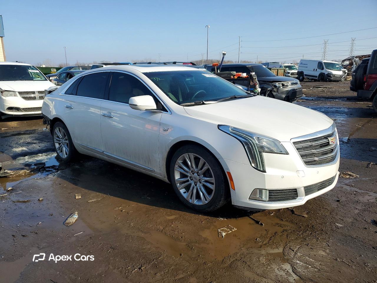 Cadillac XTS 2018