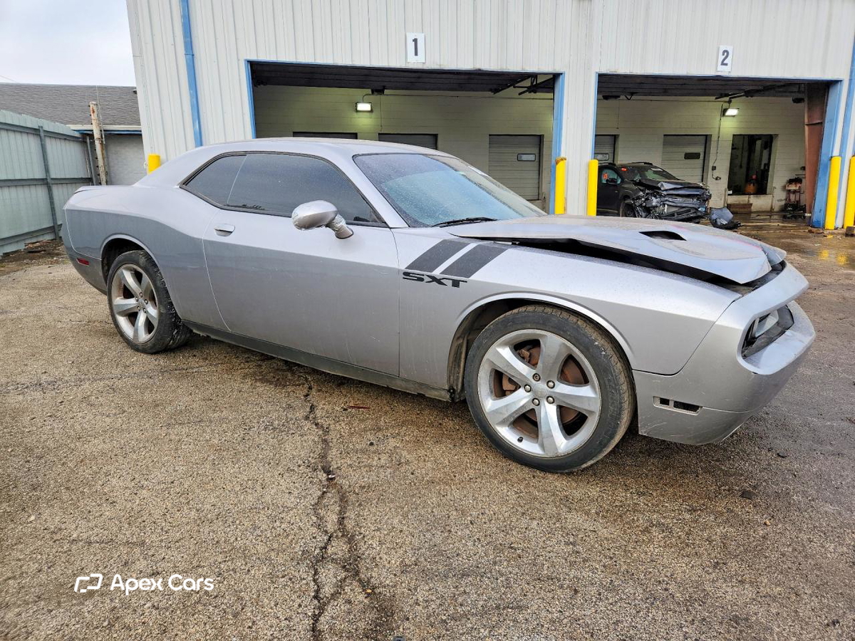 Dodge Challenger 2013