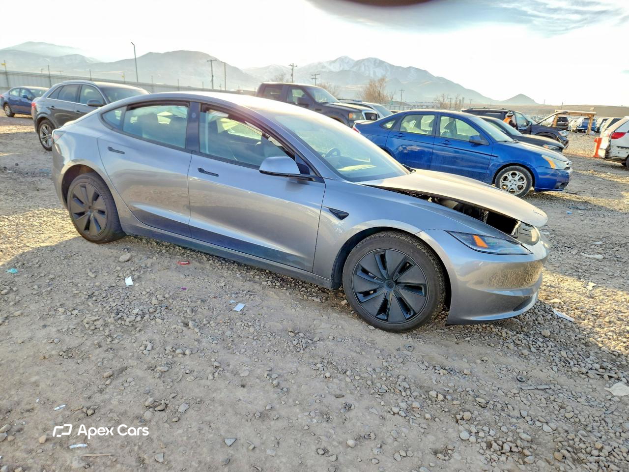 Tesla Model 3 2025