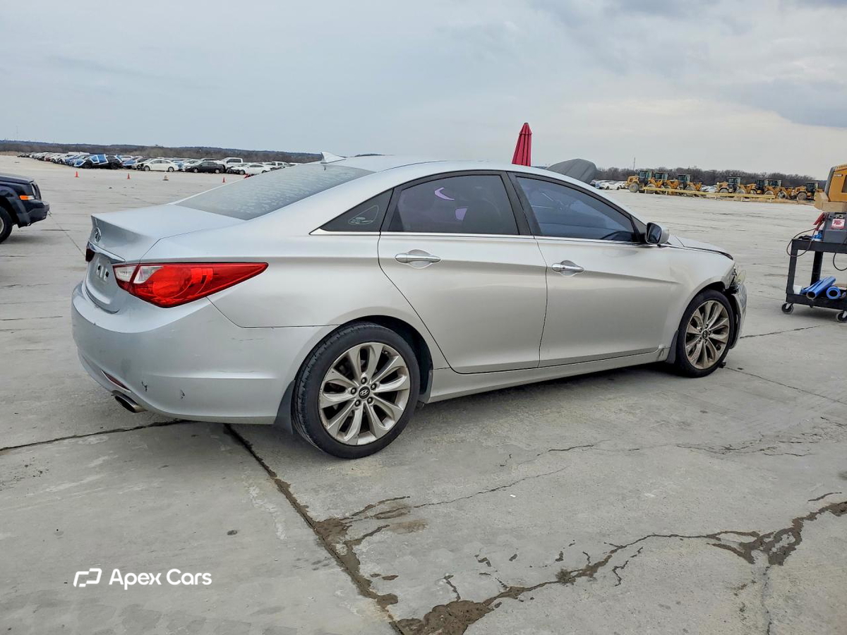 Hyundai Sonata 2013