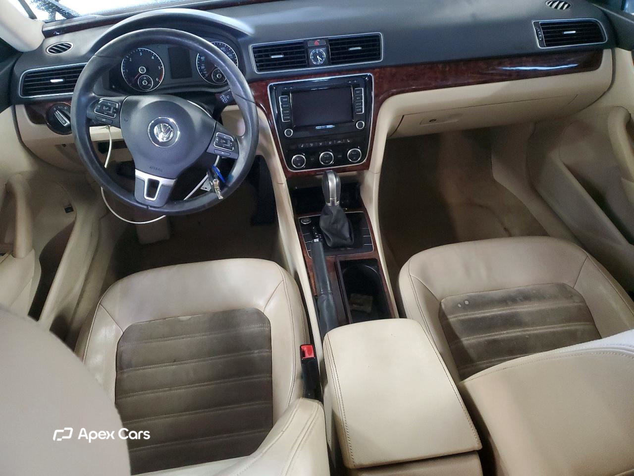 Volkswagen Passat 2012