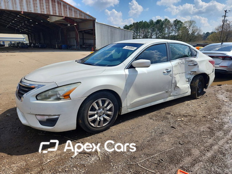 Nissan Altima 2013 - Image 1 of 13