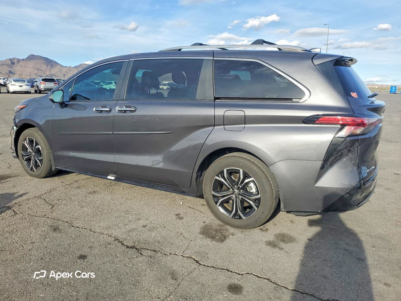 Toyota Sienna 2025