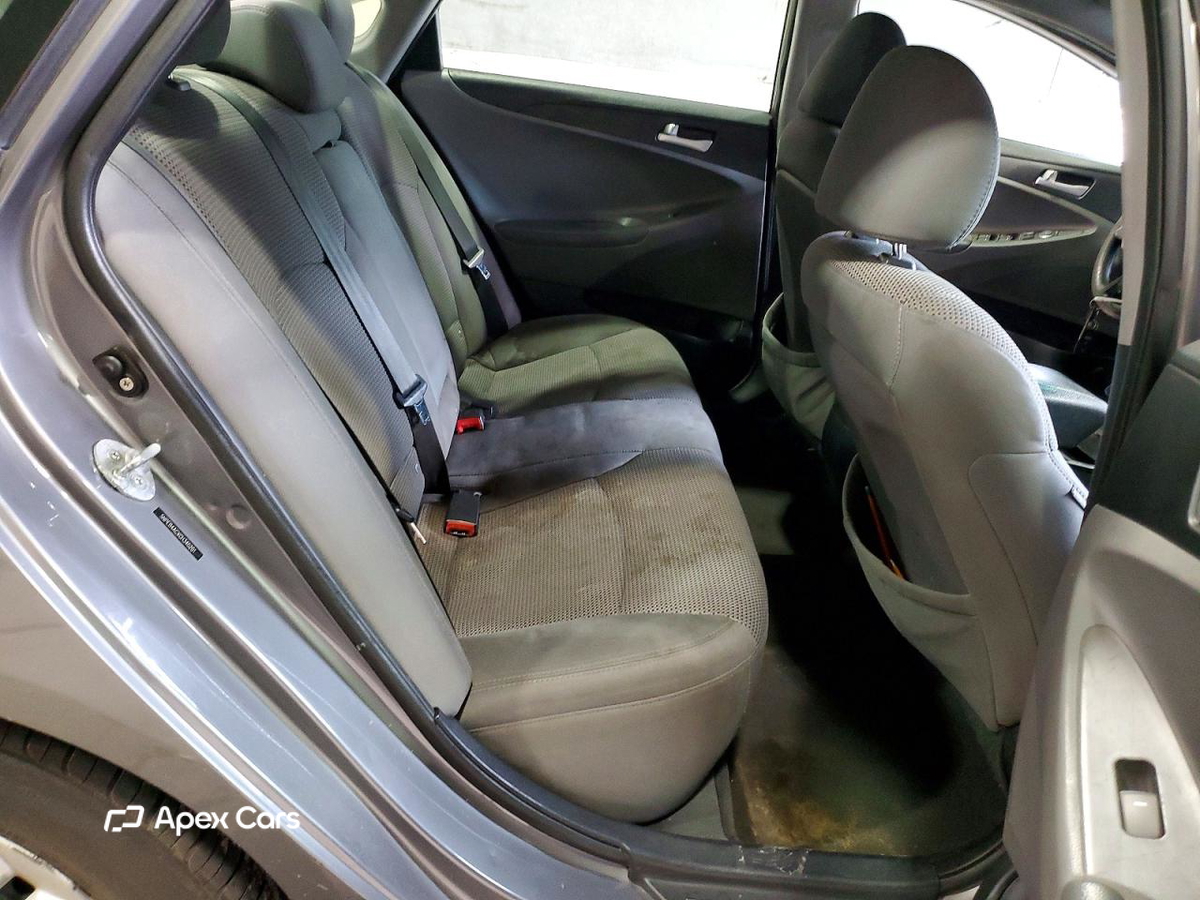 Hyundai Sonata 2012