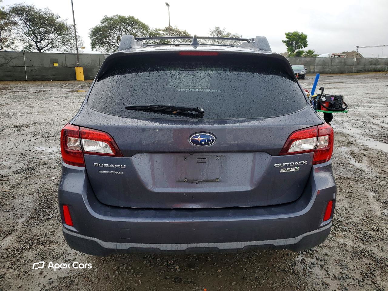 Subaru Outback 2016