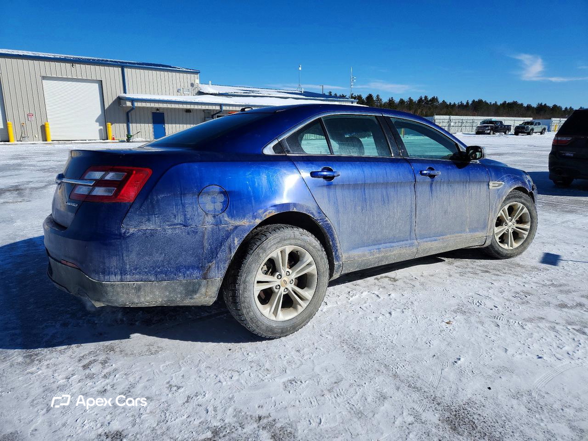 Ford Taurus 2015