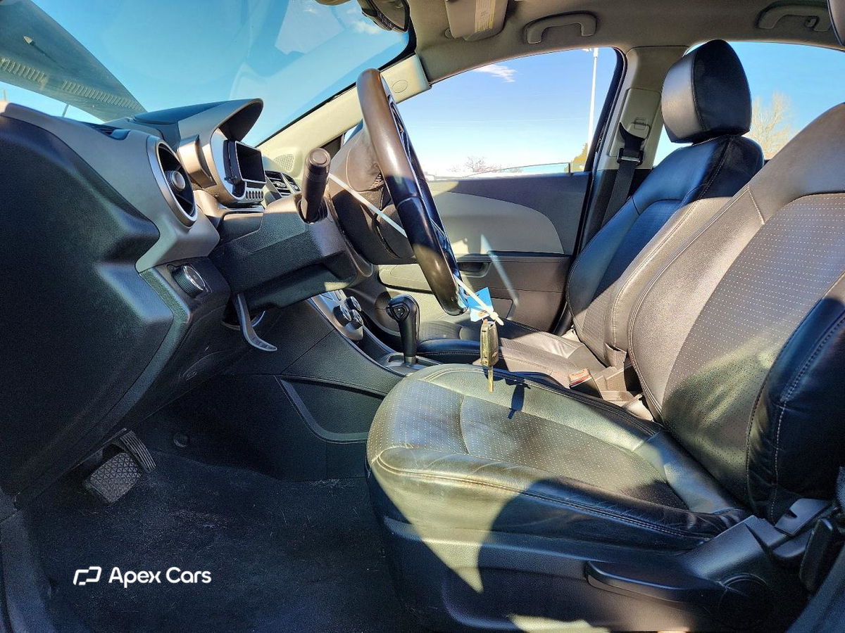 Chevrolet Sonic 2012