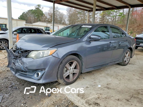 Toyota Camry 2012 - Image 1 of 12