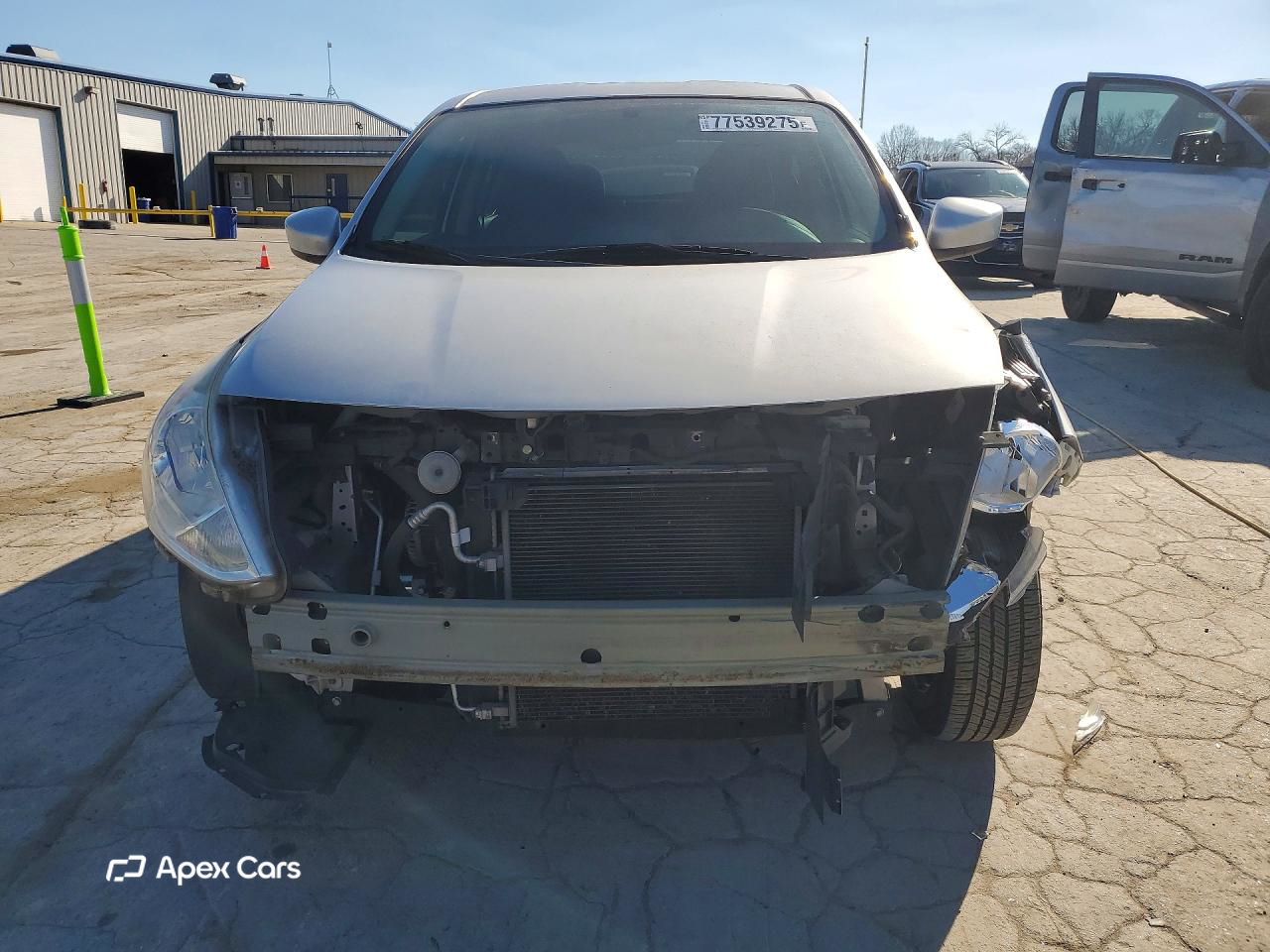 Nissan Versa 2016