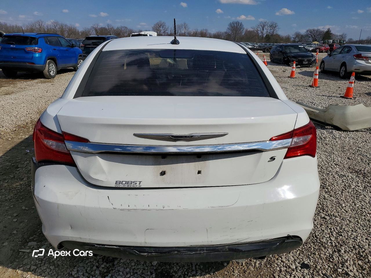 Chrysler 200 2013