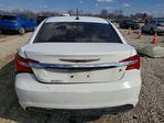 Chrysler 200 2013