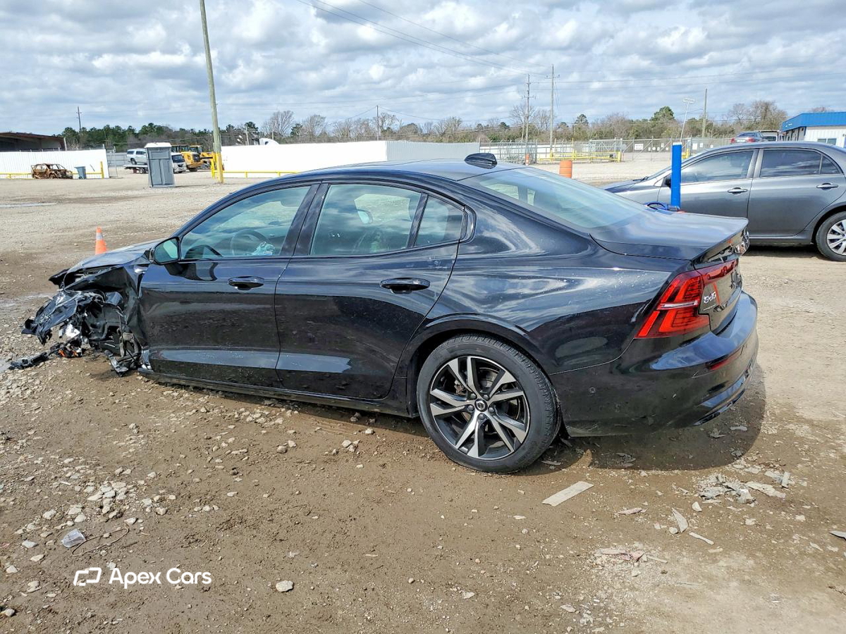 Volvo S60 2024