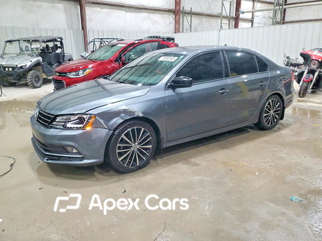 Volkswagen Jetta 2017 - Image 1 of 13