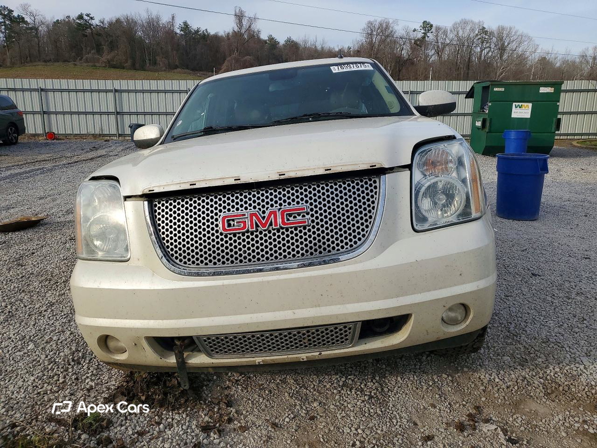 GMC Yukon 2014