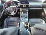 Lexus IS 2016