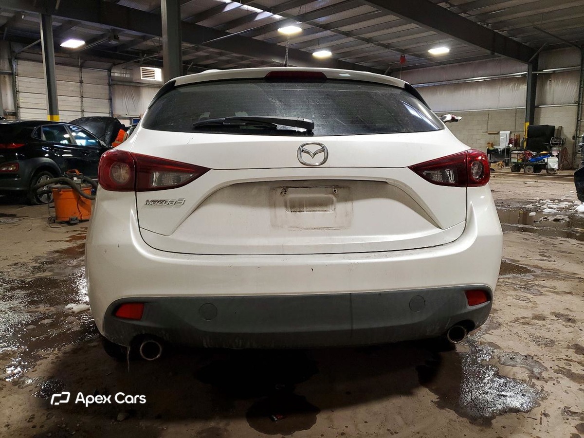 Mazda 3 2015