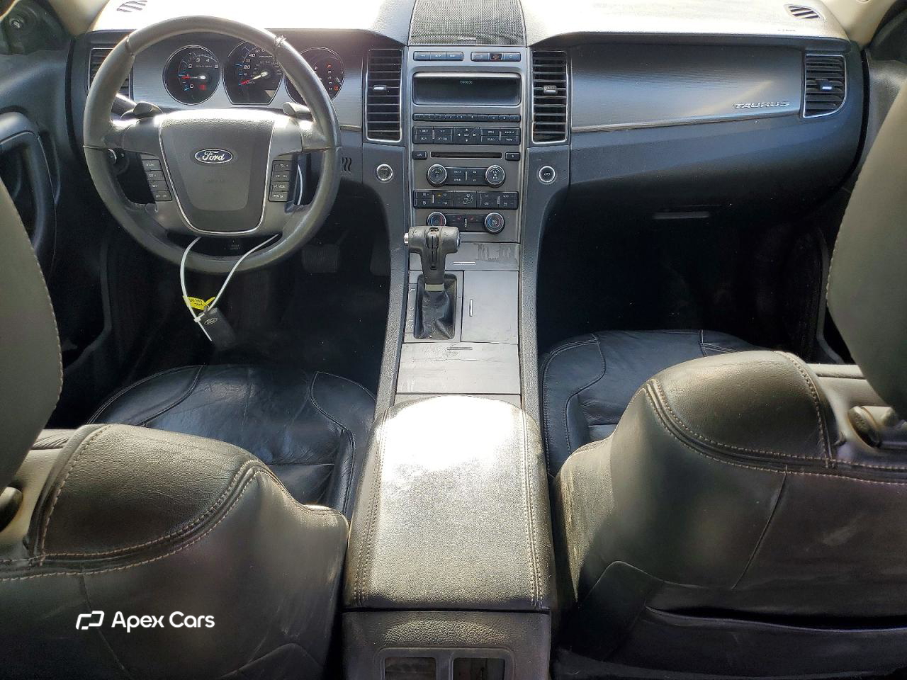 Ford Taurus 2010