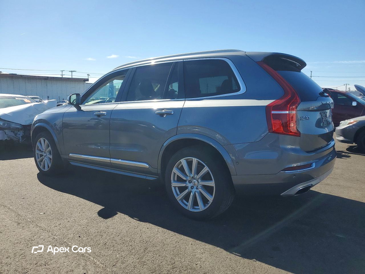 Volvo XC90 2016
