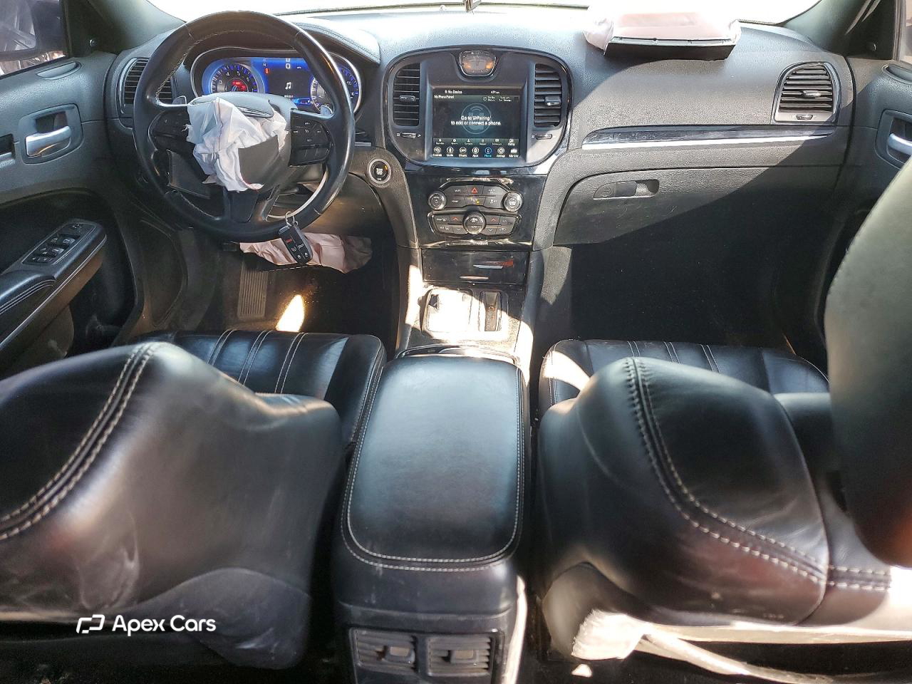 Chrysler 300 2021