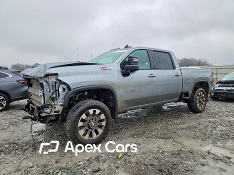 Chevrolet Silverado 2025 - Image 1 of 13