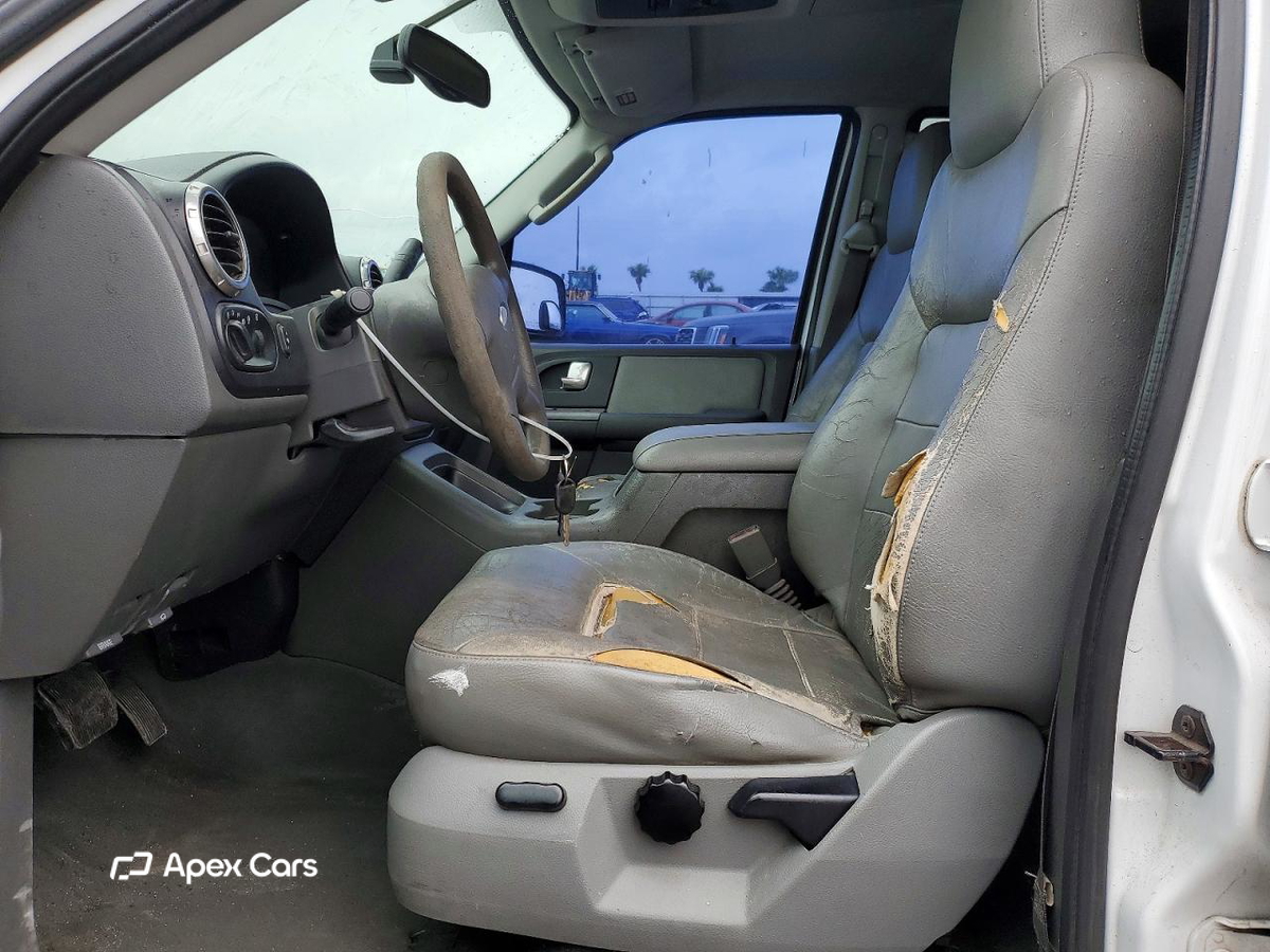 Ford Expedition 2003
