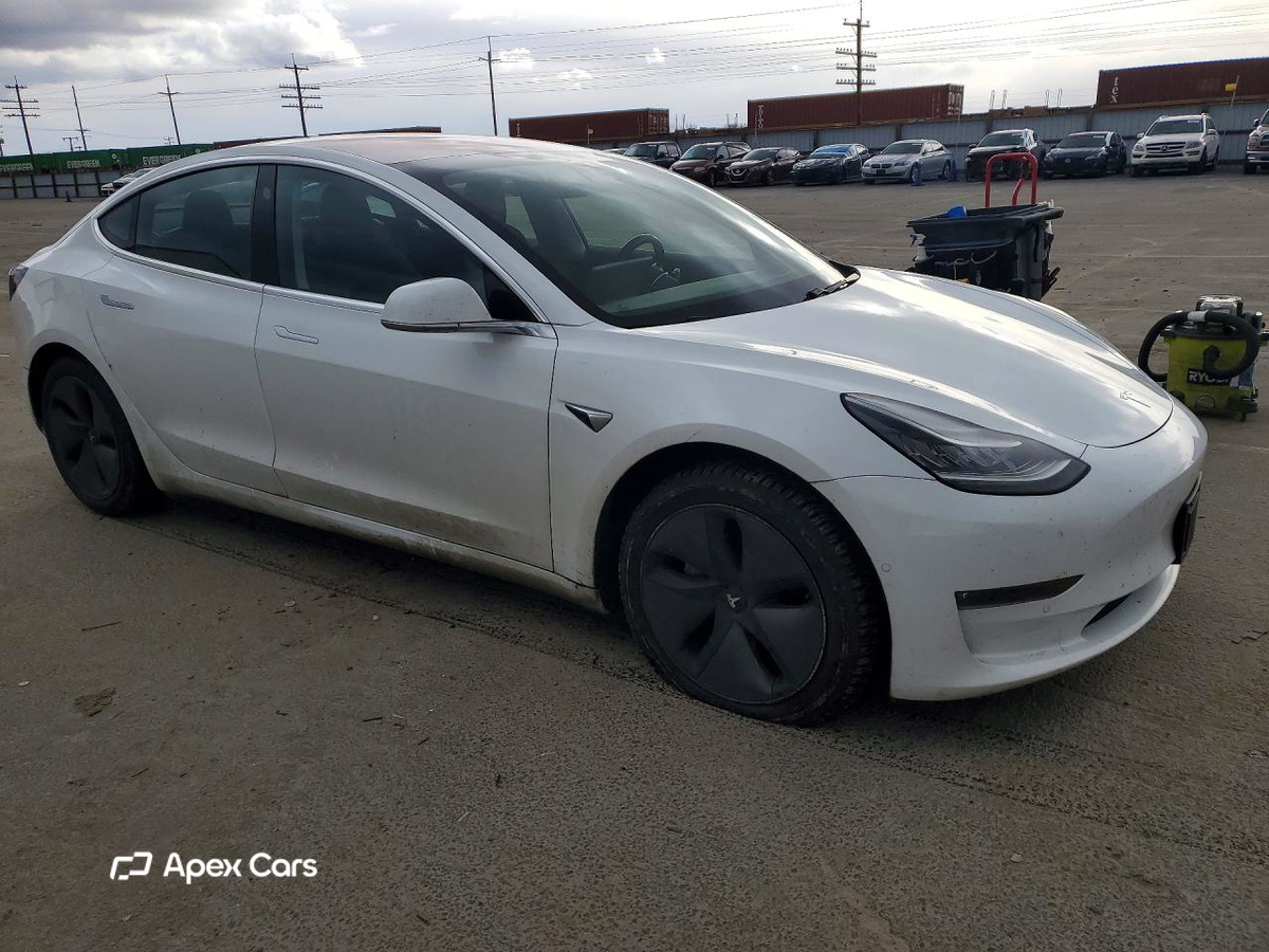 Tesla Model 3 2018