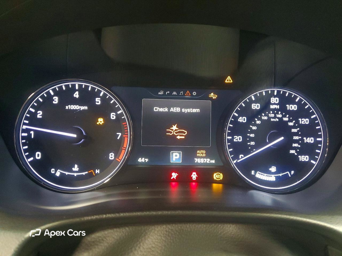 Hyundai Genesis 2015