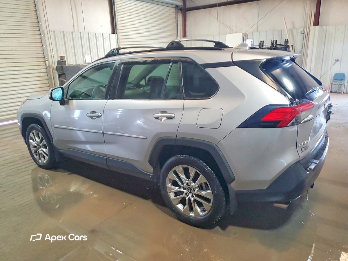 Toyota RAV 4 2021