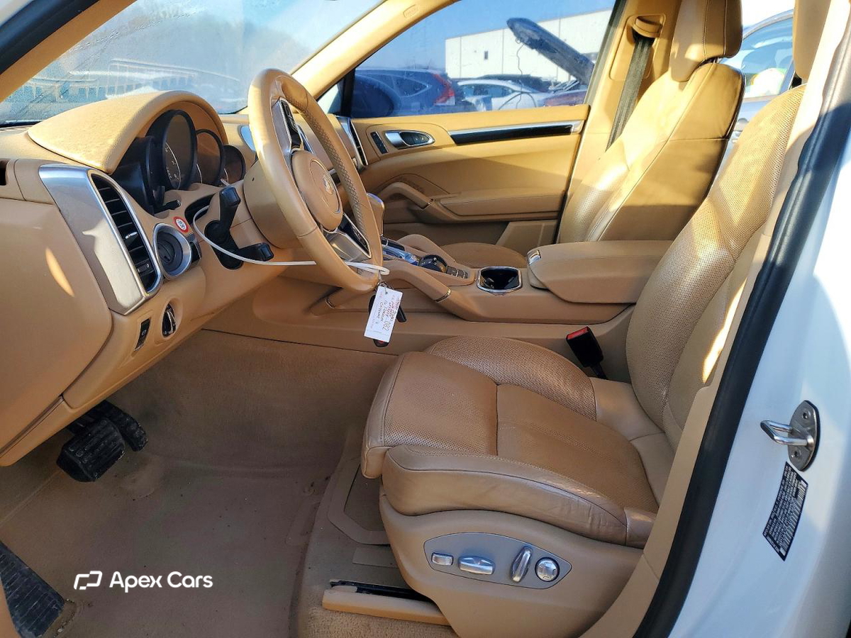 Porsche Cayenne 2016