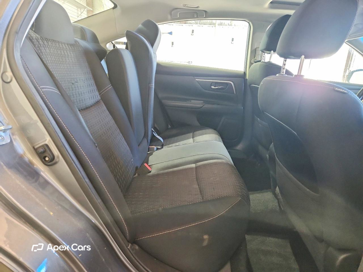 Nissan Altima 2016