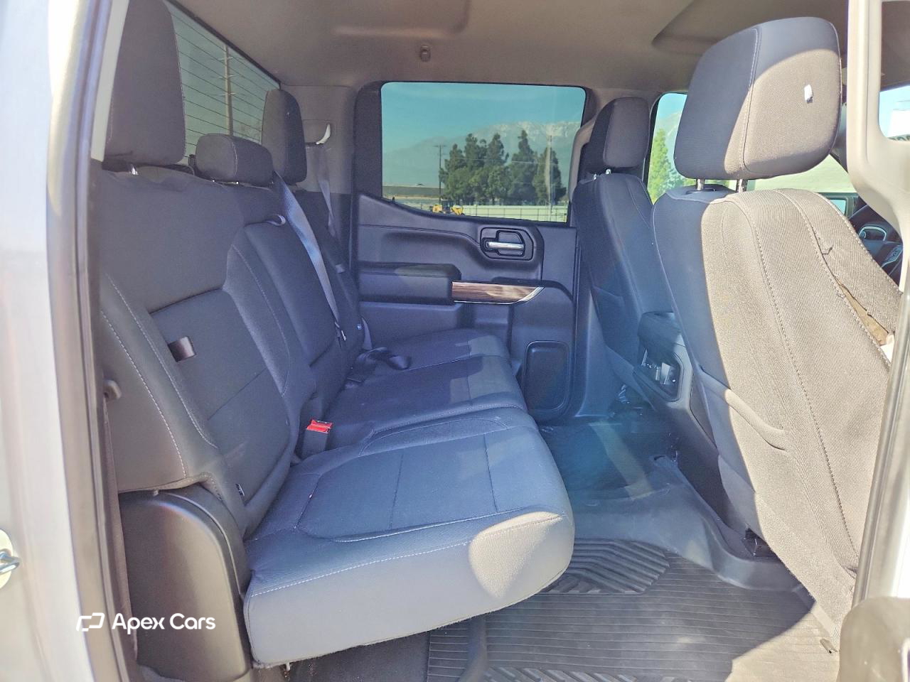 Chevrolet Silverado 2021