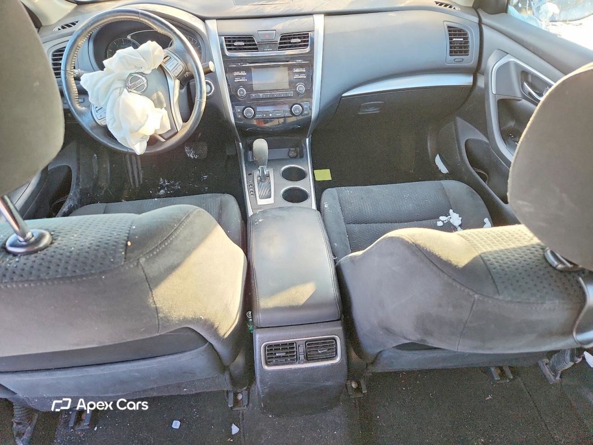 Nissan Altima 2015
