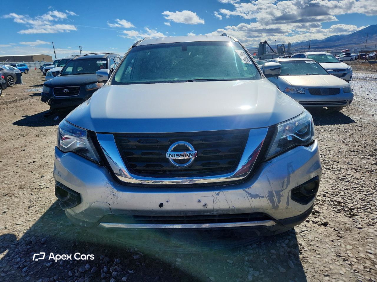 Nissan Pathfinder 2018