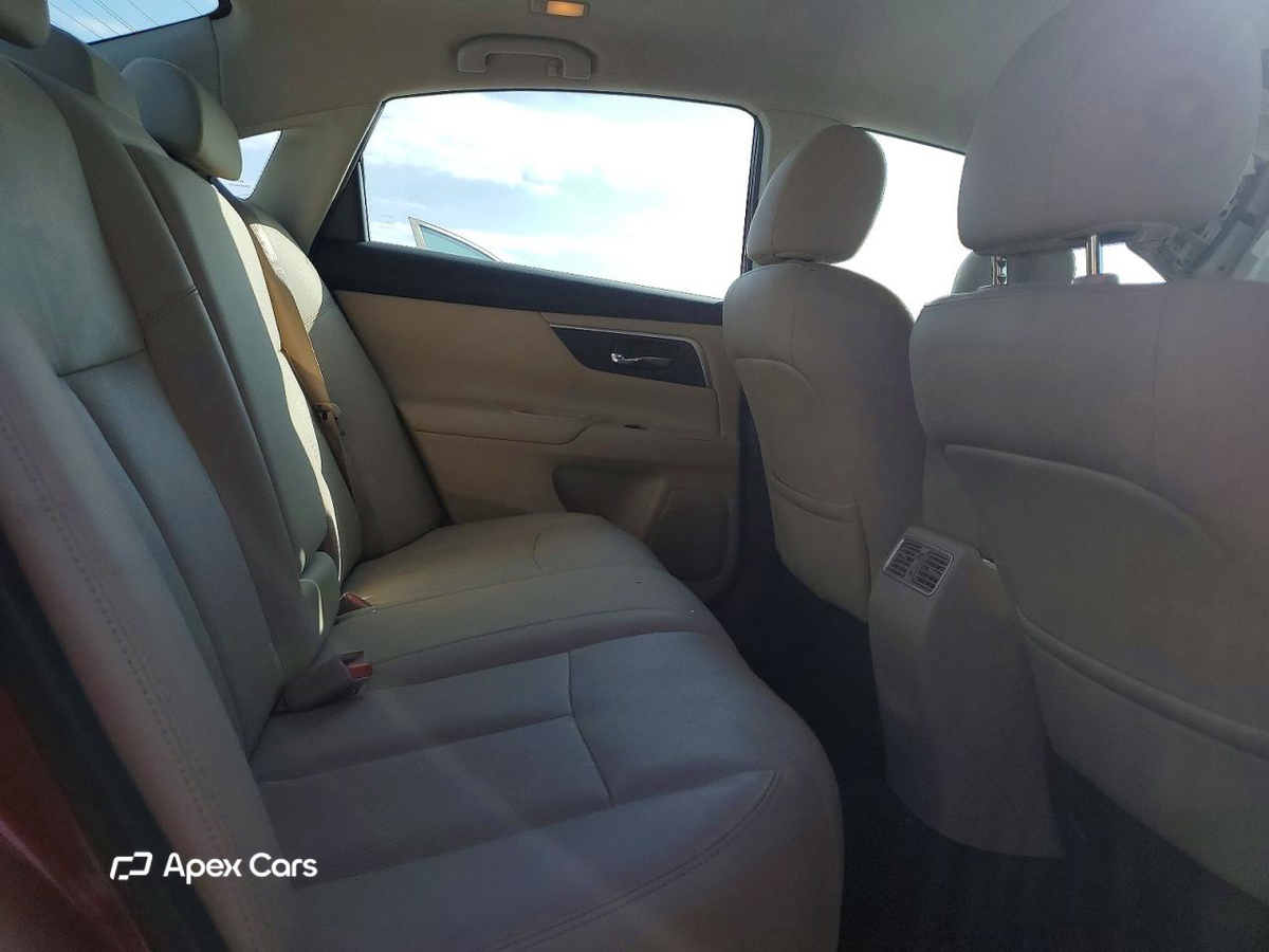 Nissan Altima 2016