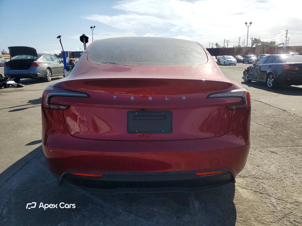 Tesla Model 3 2025
