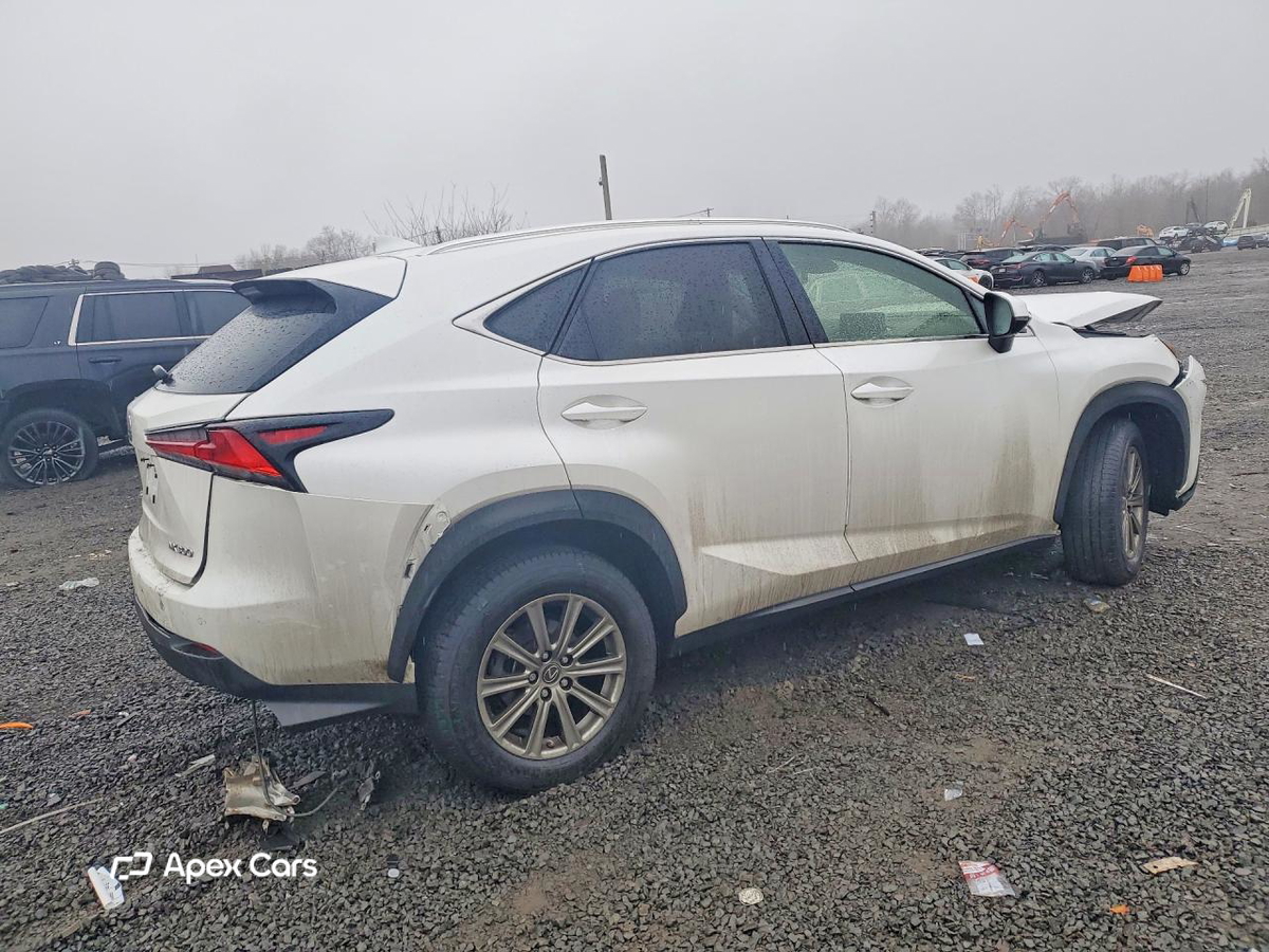 Lexus NX 2021