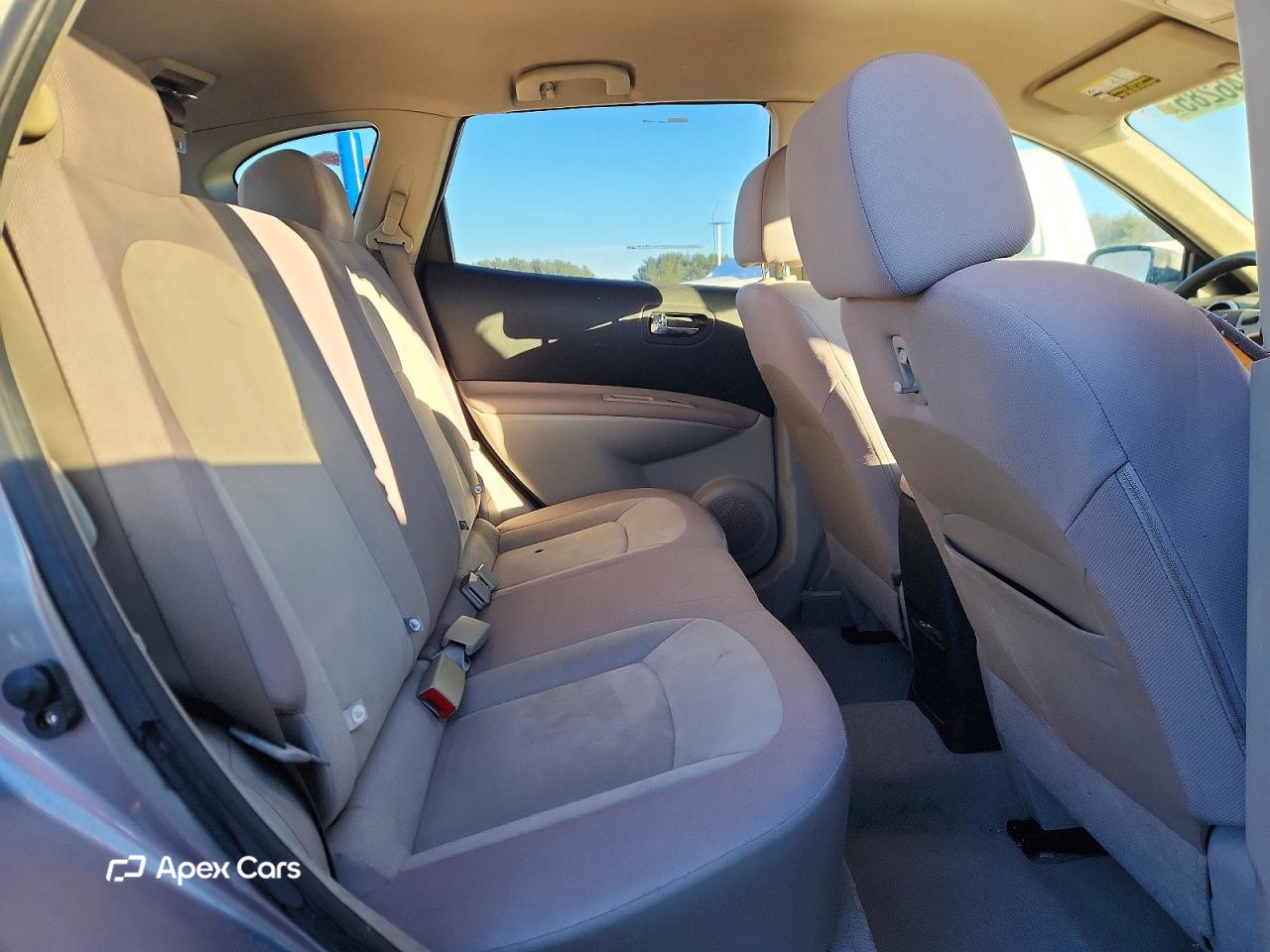Nissan Rogue 2010