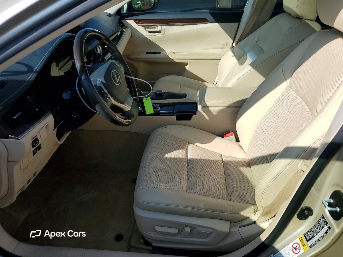 Lexus ES 2015