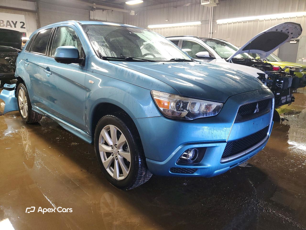 Mitsubishi Outlander 2012