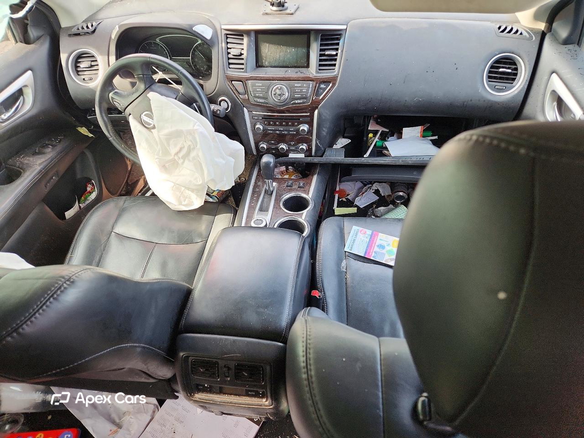 Nissan Pathfinder 2013