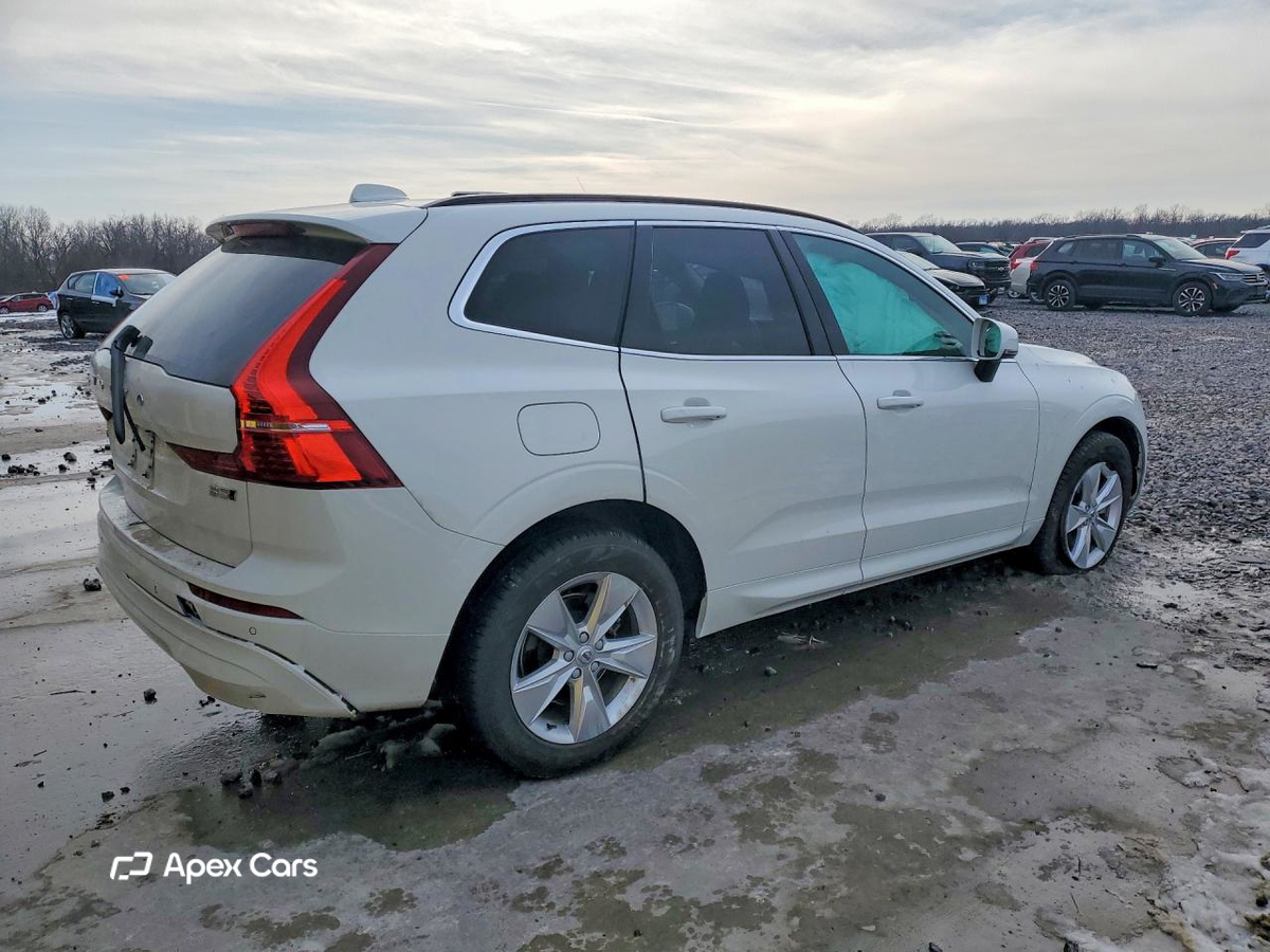 Volvo XC60 2022