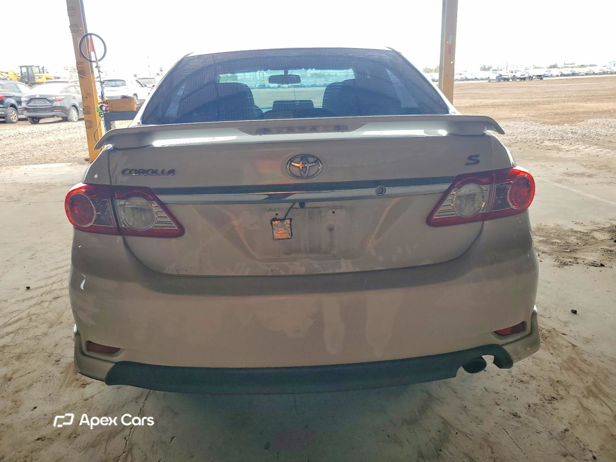 Toyota Corolla 2013