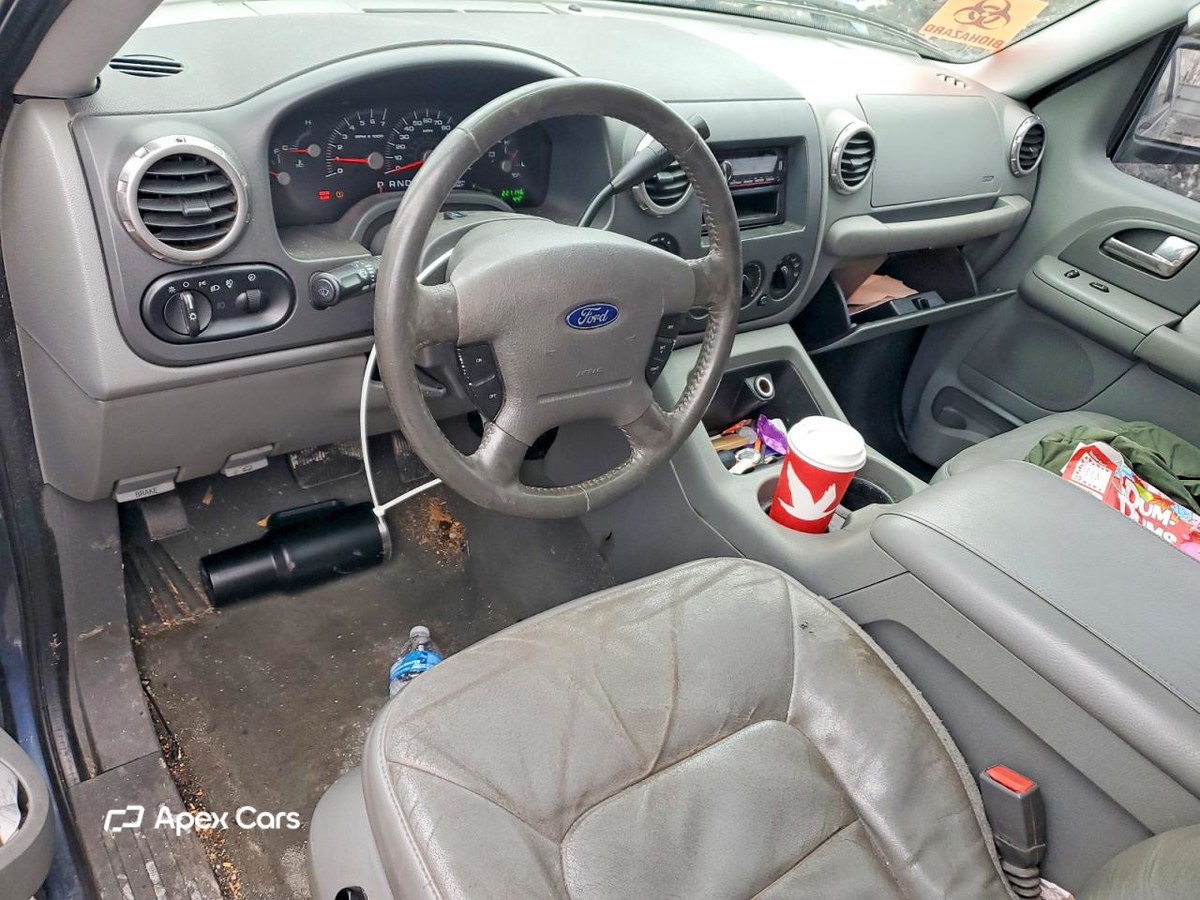 Ford Expedition 2004