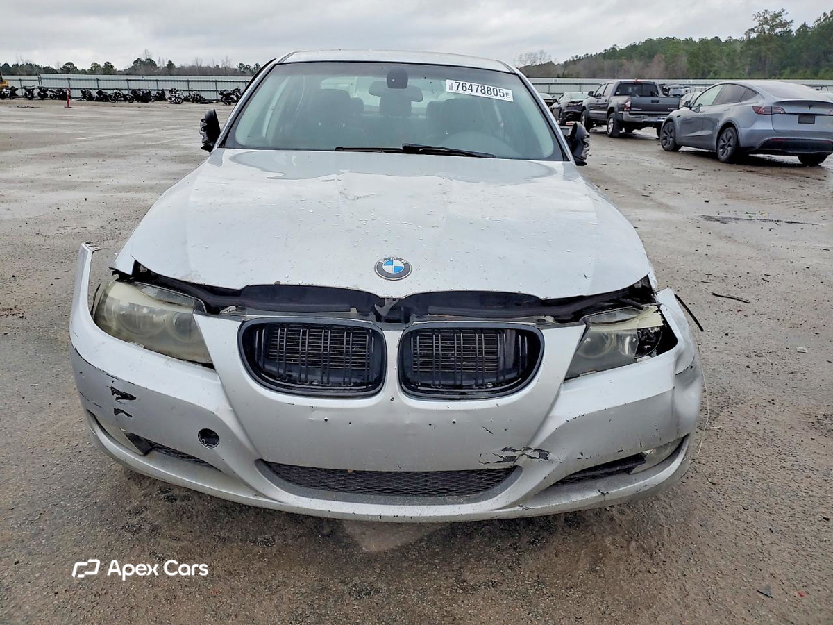BMW Series 3 2011